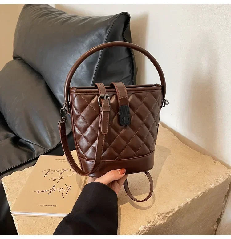 Women's Handbag - Square Design, Retro-Chic Luxury Style, Premium Leather Craftsmanship, Convertible Single-Shoulder Style