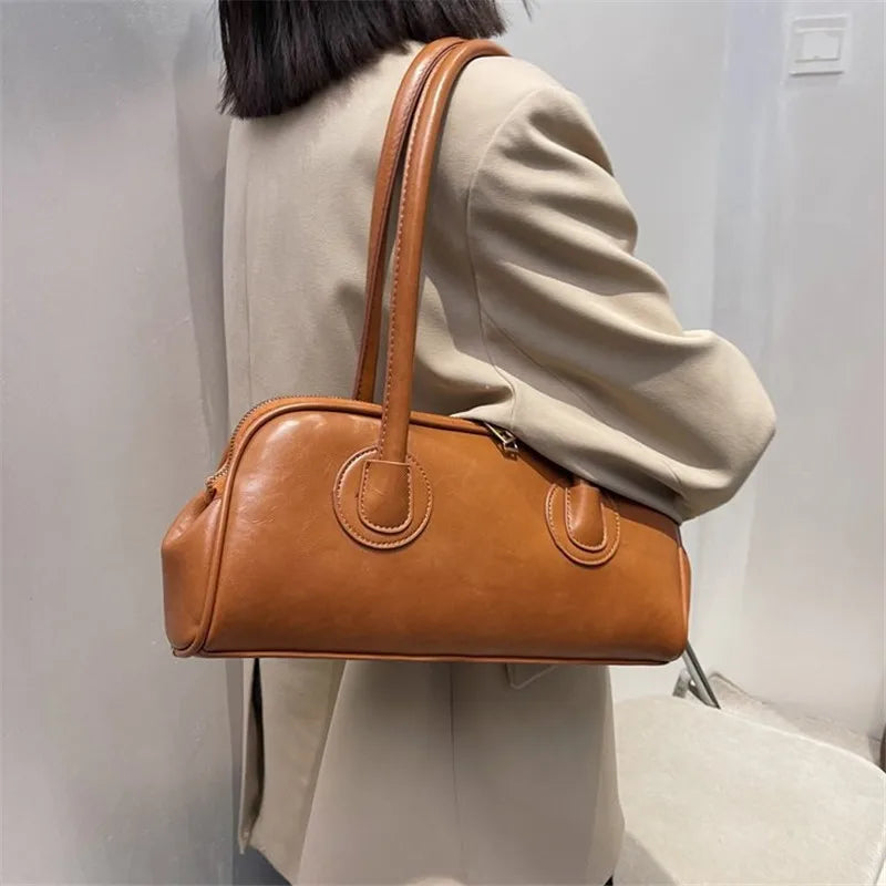 Classic Leather Handbag, Retro Simple Shoulder Underarm Bag, Elegant Stylish Baguette Tote Bag for Women Everyday Collocation