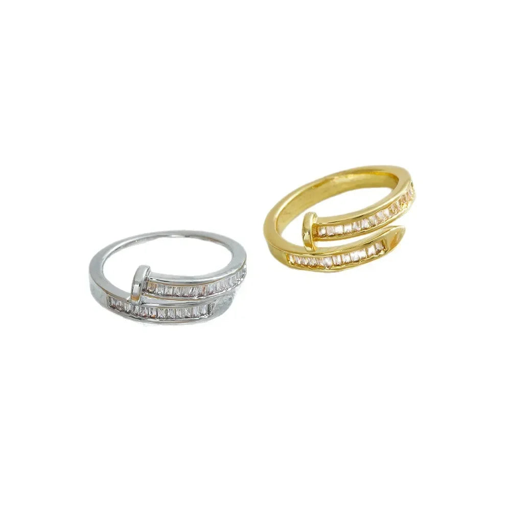 103 The zircon ring for women features a light luxury and niche design, with an open ring and a cold style