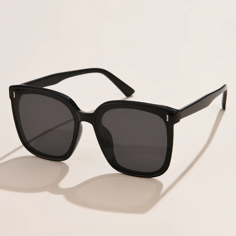 Fashion Sunglasses Women Men Trendy Style Sun Glasses Square Eyeglasses UV400 Protection Streetwear Eyewear