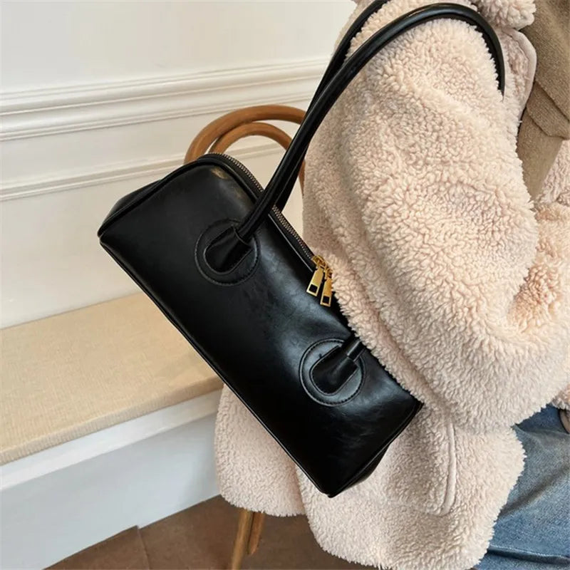 Classic Leather Handbag, Retro Simple Shoulder Underarm Bag, Elegant Stylish Baguette Tote Bag for Women Everyday Collocation