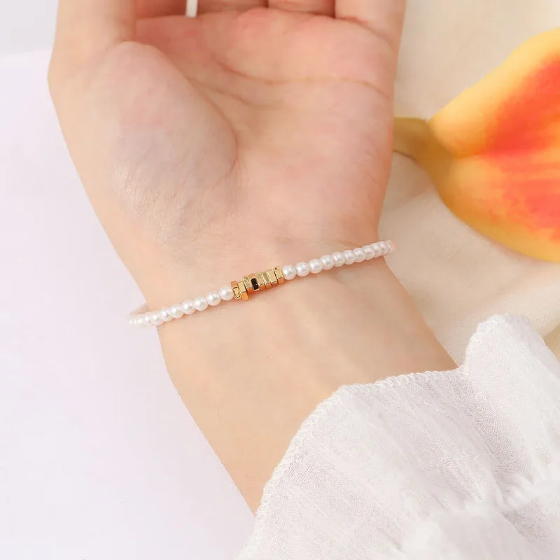 Pearl Necklace Bracelet Women Red Crystal Classic Bead Jewelry Premium Luxury Clavicle Chain Trendy Choker Party Gift