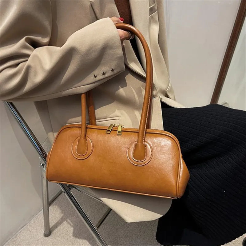 Classic Leather Handbag, Retro Simple Shoulder Underarm Bag, Elegant Stylish Baguette Tote Bag for Women Everyday Collocation