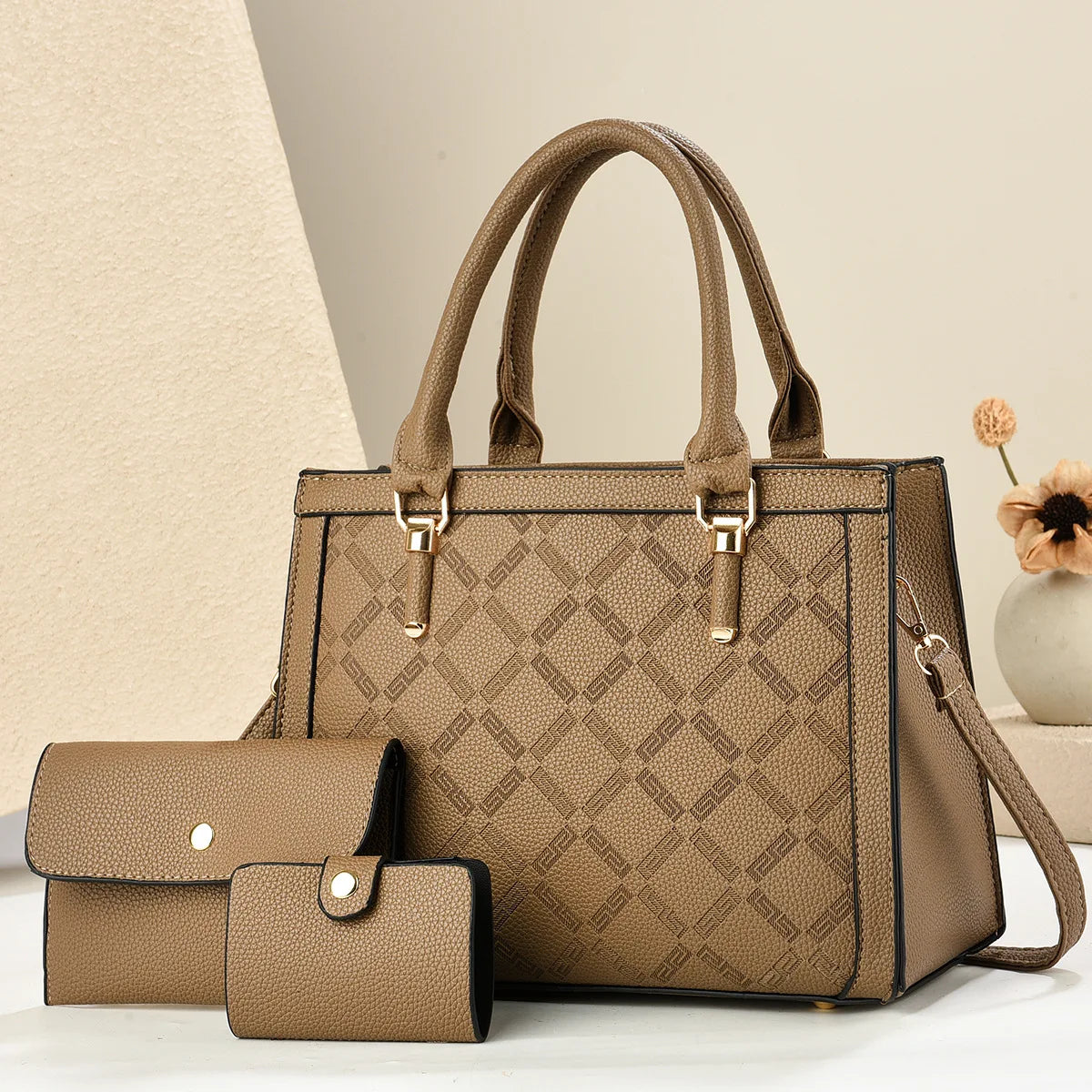 High - end hand - carried bags for women, 2025 new models, niche design, fashionable and simple single - shoulder bags, trendy