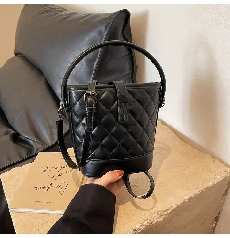 Women's Handbag - Square Design, Retro-Chic Luxury Style, Premium Leather Craftsmanship, Convertible Single-Shoulder Style