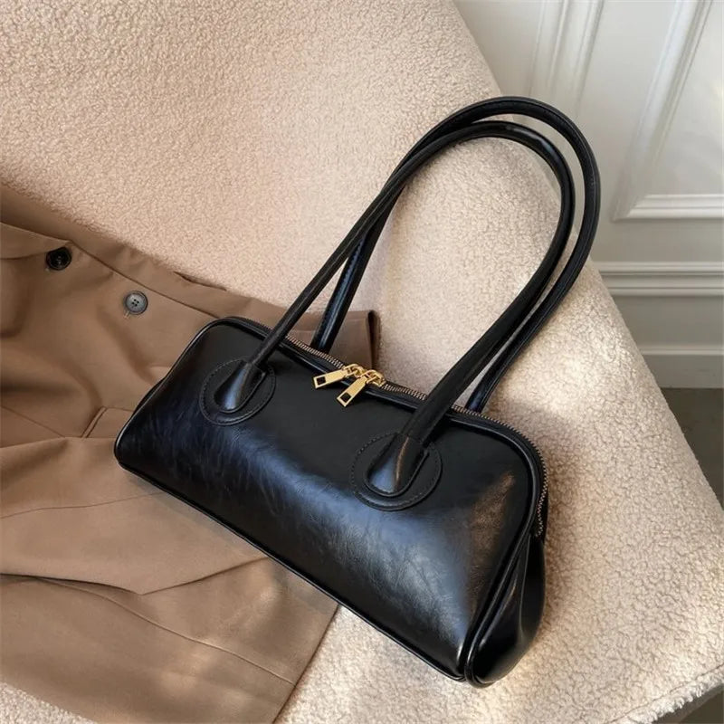 Classic Leather Handbag, Retro Simple Shoulder Underarm Bag, Elegant Stylish Baguette Tote Bag for Women Everyday Collocation