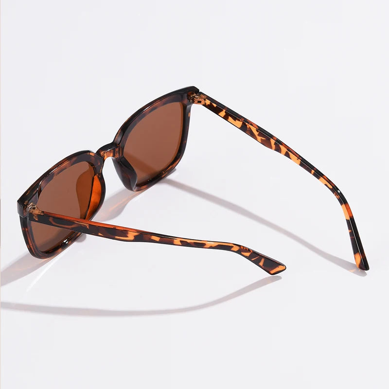 Fashion Sunglasses Women Men Trendy Style Sun Glasses Square Eyeglasses UV400 Protection Streetwear Eyewear
