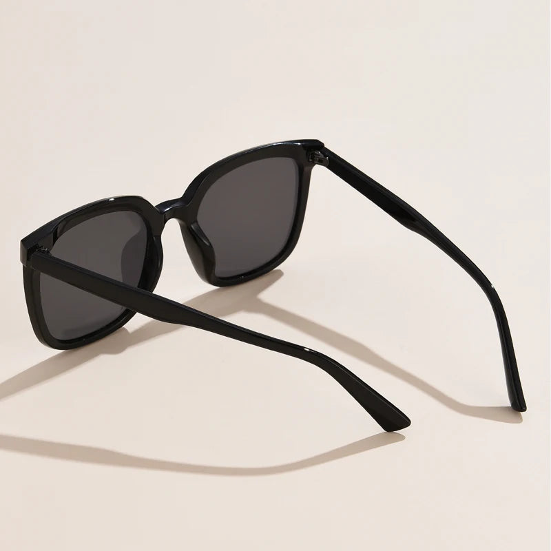 Fashion Sunglasses Women Men Trendy Style Sun Glasses Square Eyeglasses UV400 Protection Streetwear Eyewear