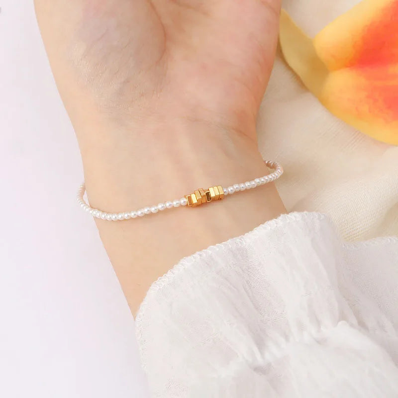 Pearl Necklace Bracelet Women Red Crystal Classic Bead Jewelry Premium Luxury Clavicle Chain Trendy Choker Party Gift