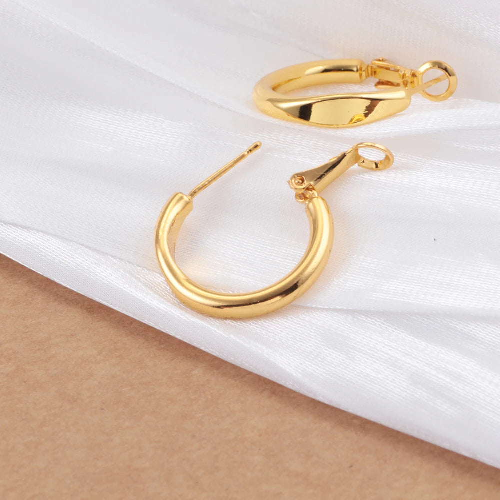 New 925 Sterling Silver Round Earrings Are Simpleand Fashionable In Both Gold And Silver Colors Suitable For Men And Woman