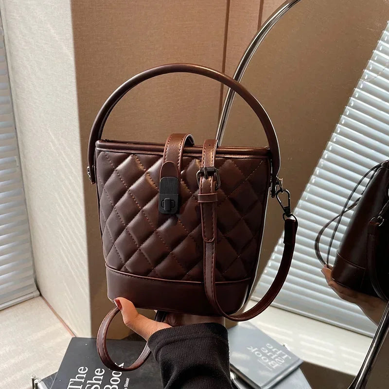 Women's Handbag - Square Design, Retro-Chic Luxury Style, Premium Leather Craftsmanship, Convertible Single-Shoulder Style