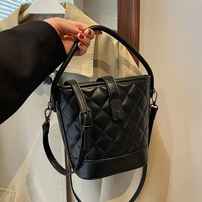 Women's Handbag - Square Design, Retro-Chic Luxury Style, Premium Leather Craftsmanship, Convertible Single-Shoulder Style