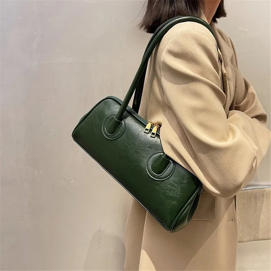 Classic Leather Handbag, Retro Simple Shoulder Underarm Bag, Elegant Stylish Baguette Tote Bag for Women Everyday Collocation