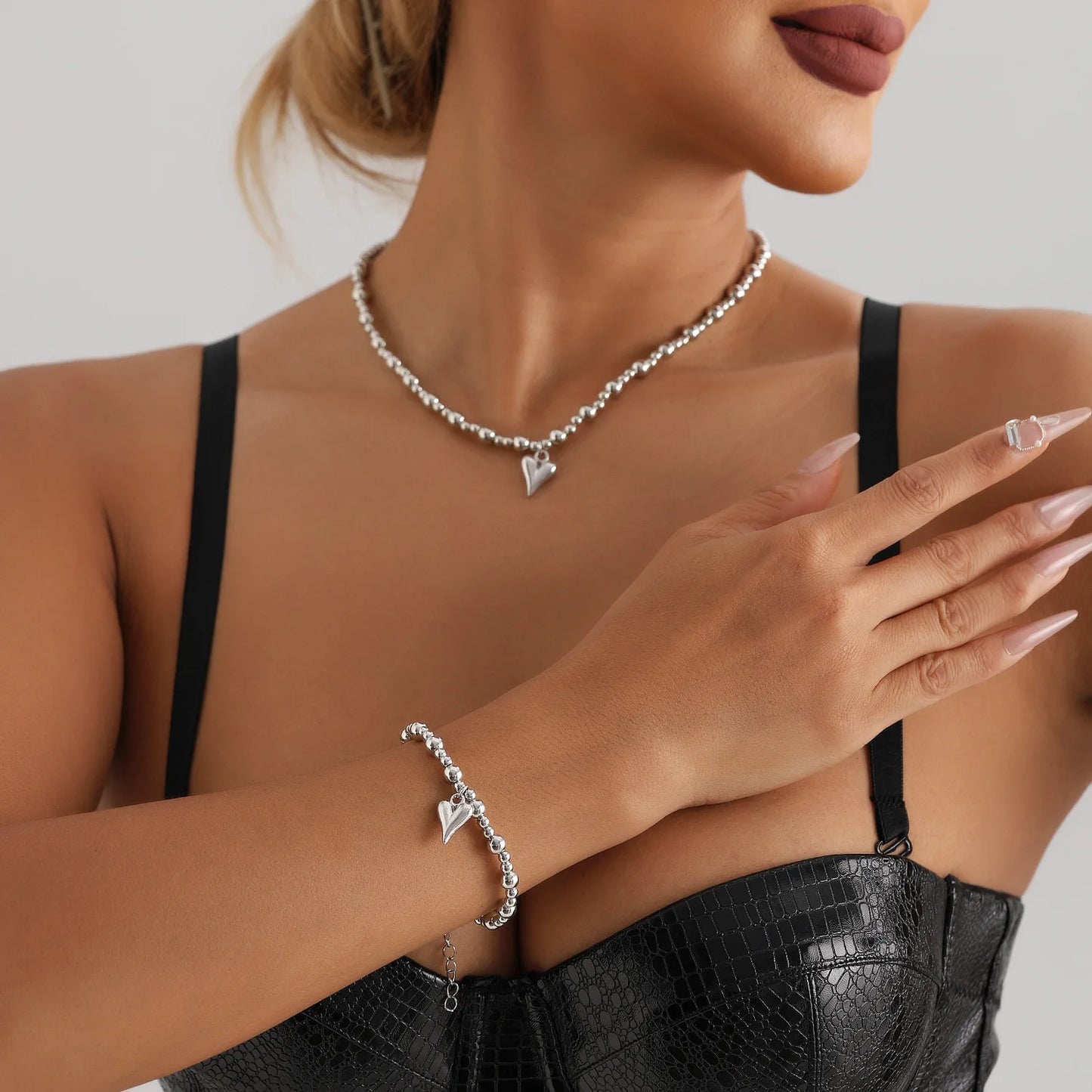 New Heart Beaded Necklace Bracelet Ring Women Boho Crystal Class Gravel Clavicle Chain Cool Y2K Choker Exquisite Fashion Jewelry