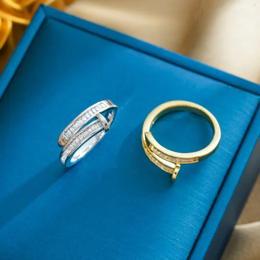 103 The zircon ring for women features a light luxury and niche design, with an open ring and a cold style