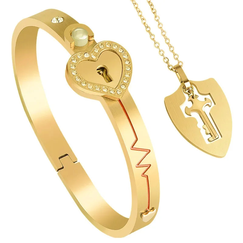 Customizable Couple Necklaces and Bracelets - Heart shaped Padlock